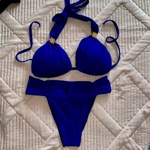 Larissa Minatto purple bikini . Size M